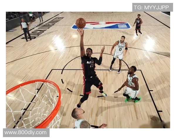 湖人热火对决精彩回顾10月7日比赛录像全程分析与亮点集锦